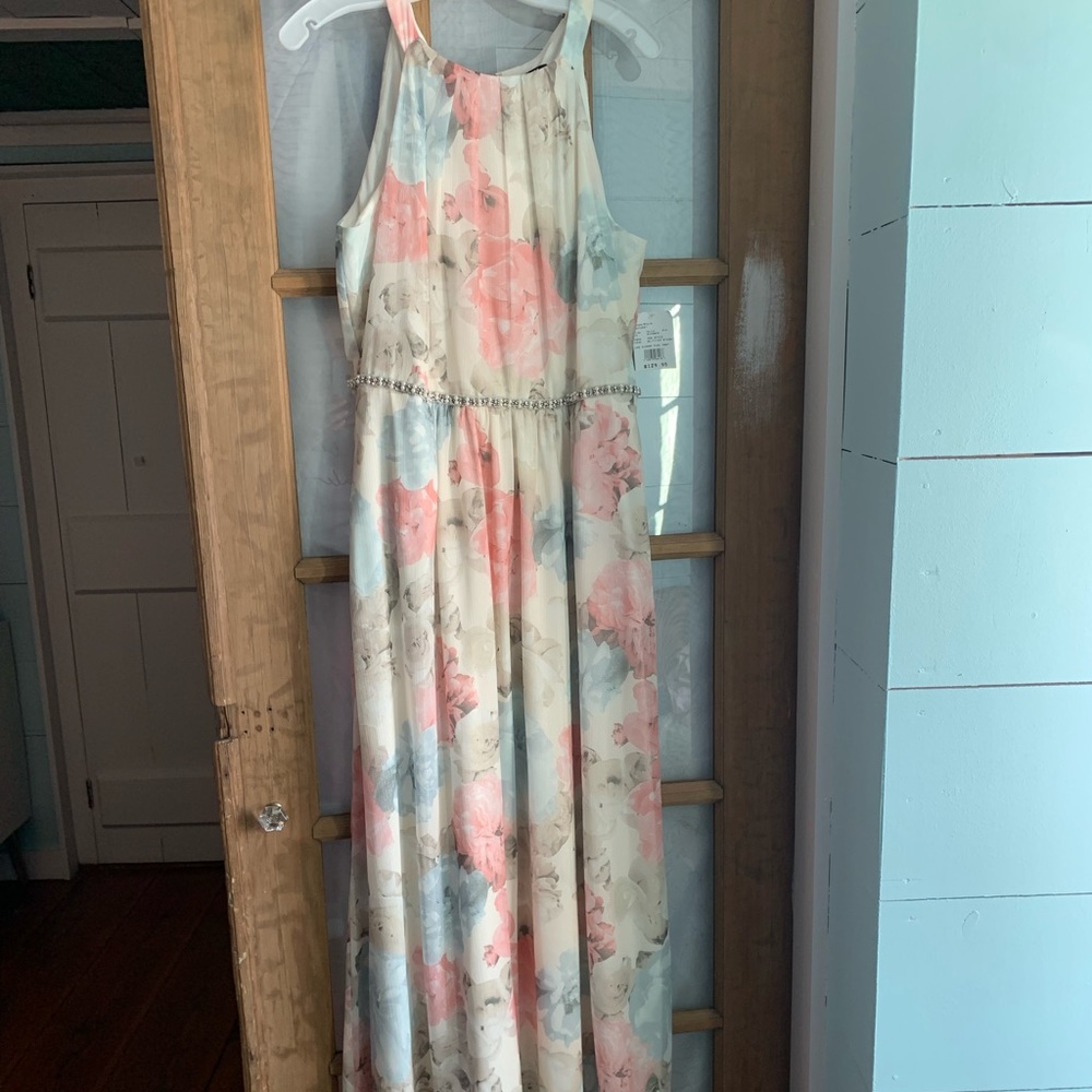 SLNY high-neck, floral maxi dress- NWT